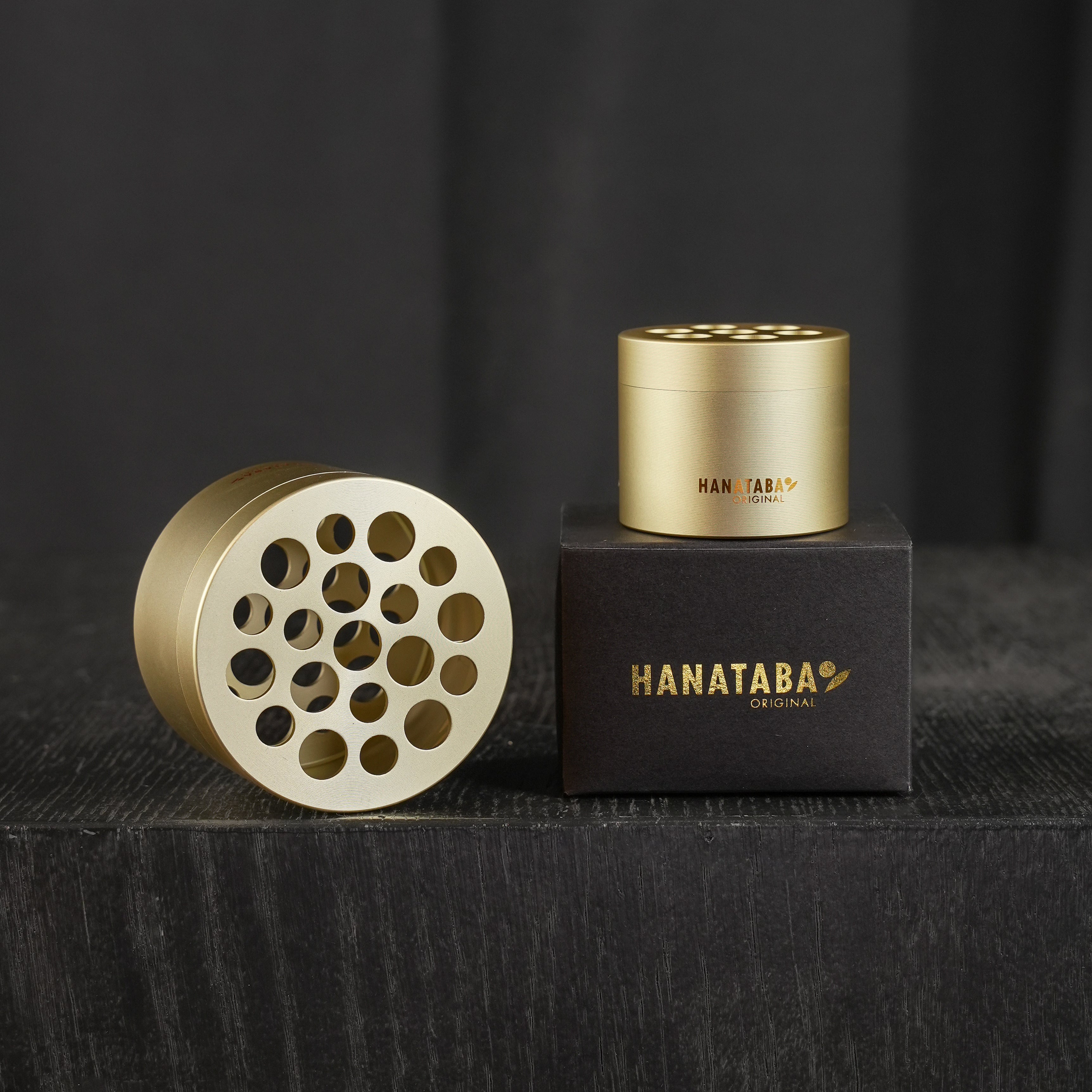 Hanataba Champagne Gold - Bouquet Twister: Tool to create professional flower arrangements with a beautiful twist